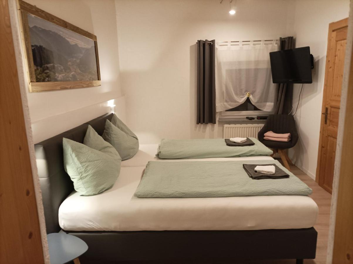 Zimmer Bei Landhaus Mayr Maurach  Bagian luar foto